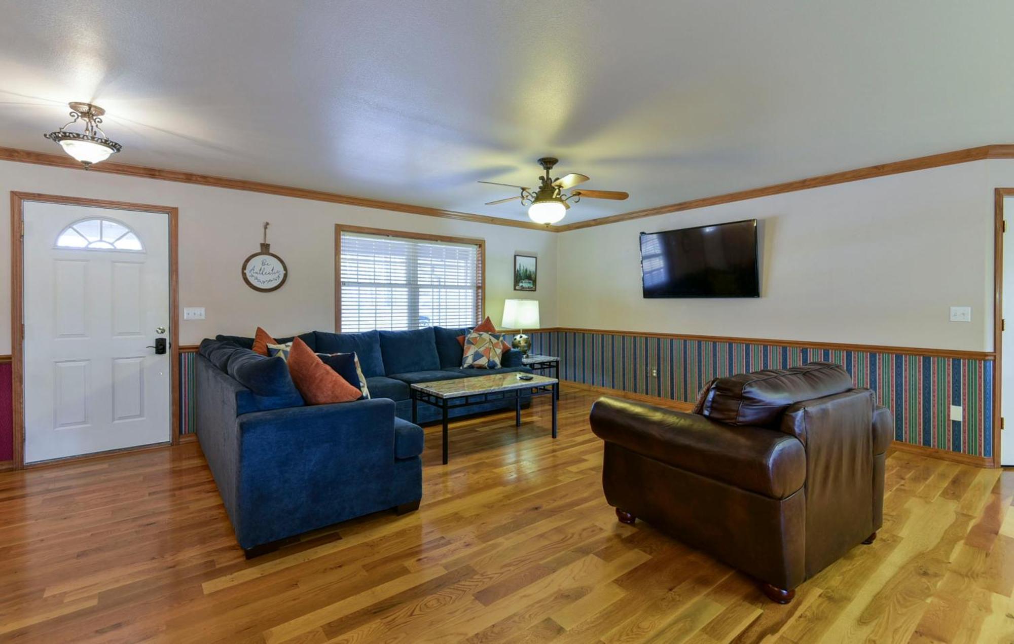 5 Bedroom Vacation Home Next To Silver Dollar City Branson Eksteriør billede