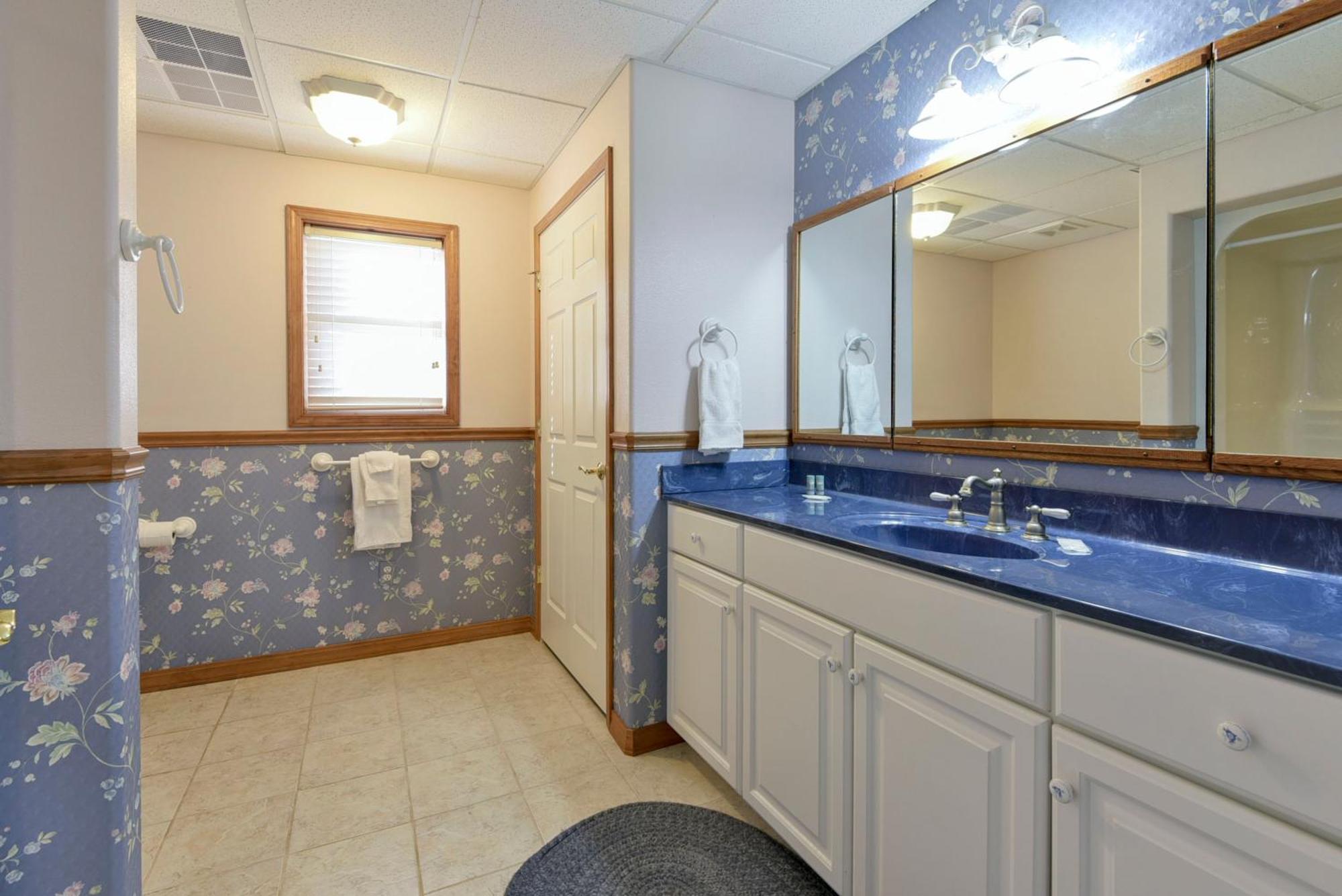 5 Bedroom Vacation Home Next To Silver Dollar City Branson Eksteriør billede